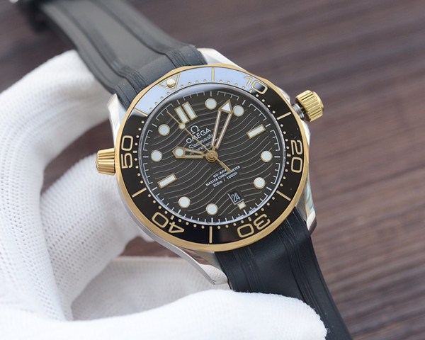 オメガ時計正面デザイン